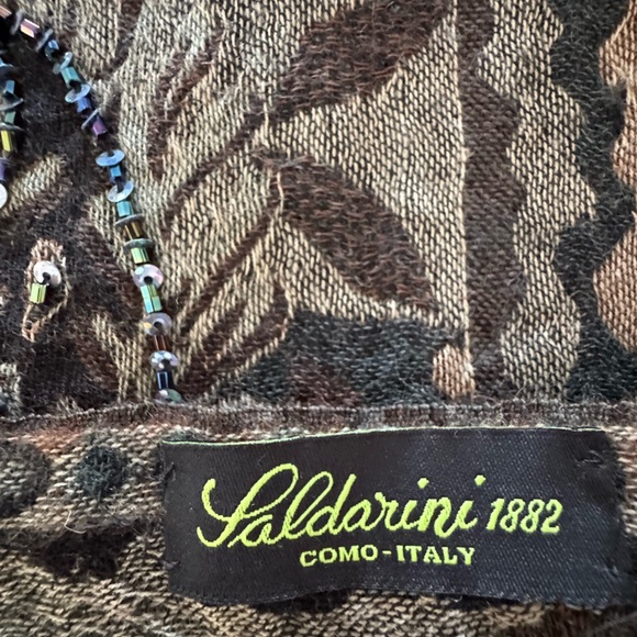 Saldarini 1882 Como Italy Beautifully Patterned Beaded Scarf - Picture 5 of 5